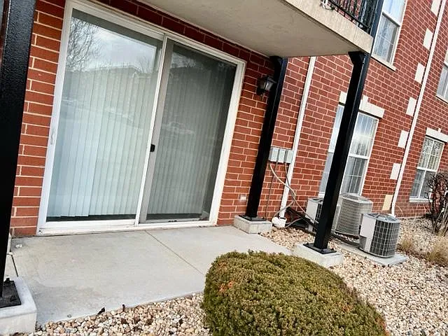 9810 Liberty Cir #1E — Photo 17