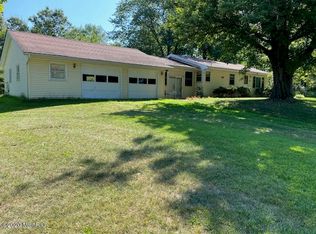 66805 Sherman Mill Rd, Sturgis, MI 49091