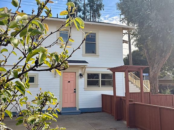 4th image of 716B Branciforte St #B