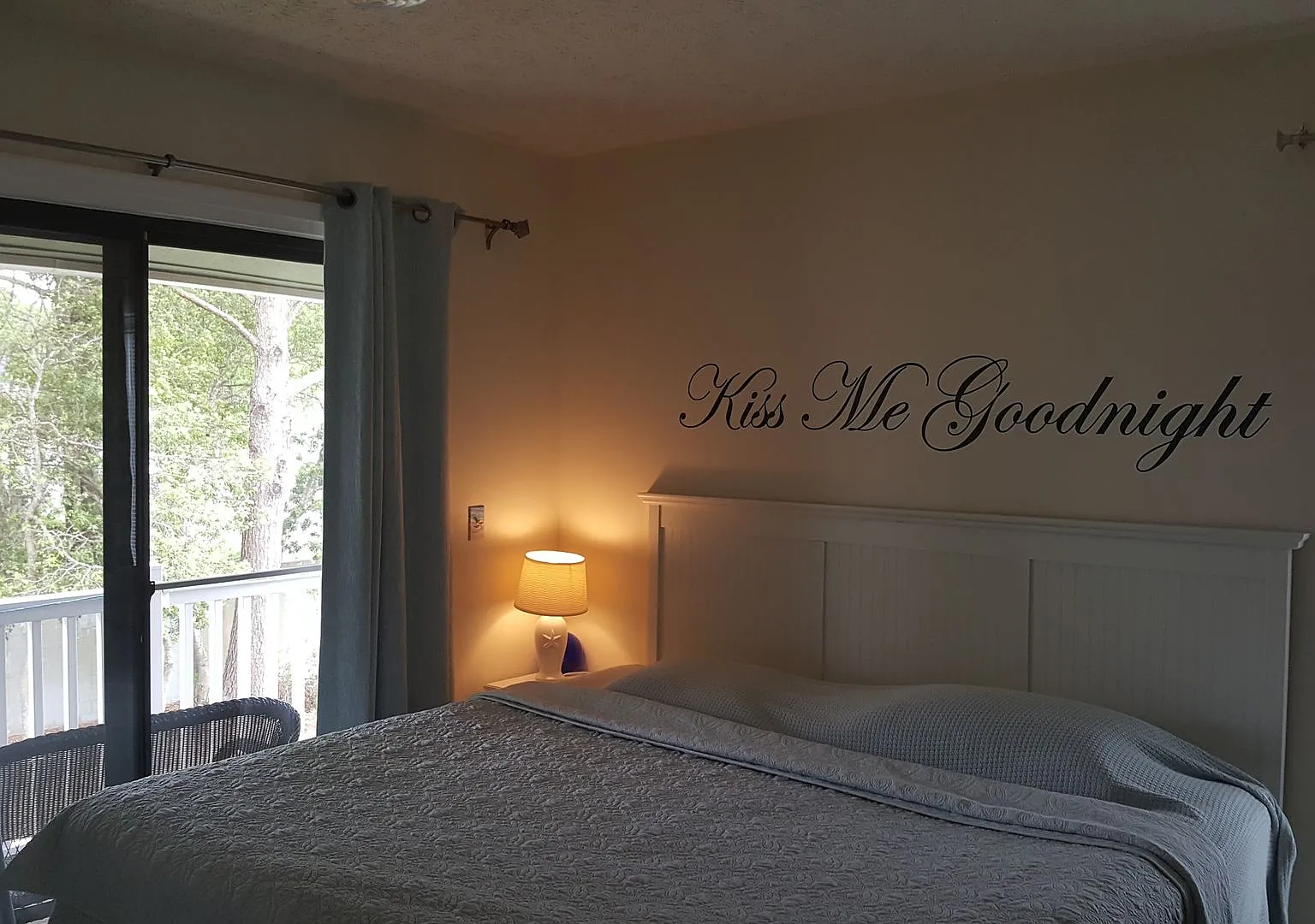 Beautifully furnished 1 br 2nd floor condo — Photo 4