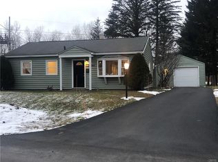 15 Cone Cir, New Hartford, NY 13413