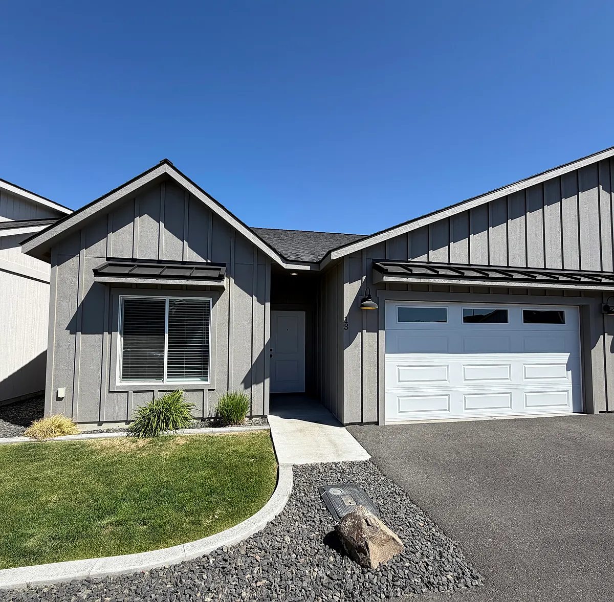 Building Photo - 5810 Midland Ln #13