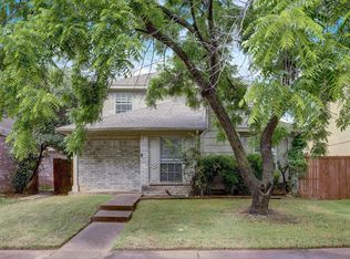10543 Blackjack Oaks Dr, Dallas, TX 75227