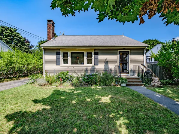 15 Williston Road, South Portland, ME 04106