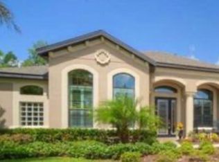 15603 Hampton Village Dr, Tampa, FL 33618