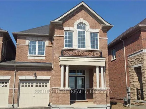 123 Huguenot Rd, Oakville, ON L6H 0M3