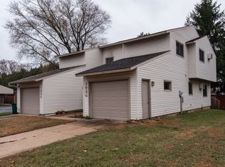 1826 28th St NW, Rochester, MN 55901