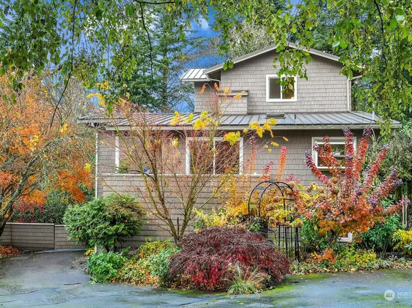 7210 NE 158th Street, Kenmore, WA 98028