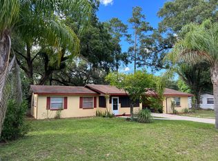 4830 NE 3rd Pl, Gainesville, FL 32641