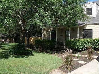 1st image of 15901 Parkway Dr