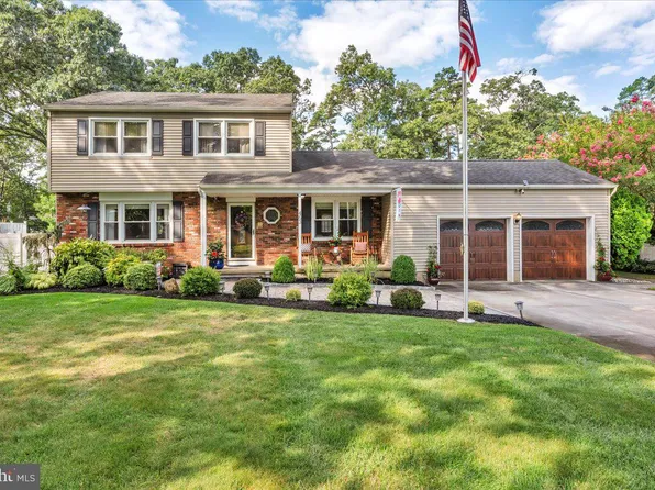 463 1st St, Atco, NJ 08004