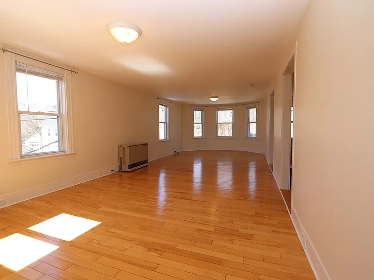 20B Whipple Rd #20-B — Photo 4