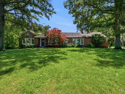 13 Terrace Gdns, Saint Louis, MO, 63131