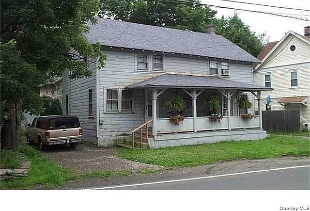 259 Pine Island Tpke — Photo 1