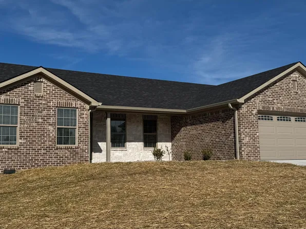 38 Js Ln, London, KY 40741