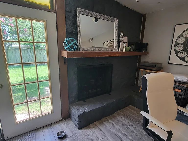4916 E 26th Ter — Photo 12