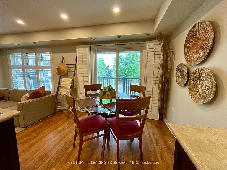 2083 Bur Oak Ave — Photo 12