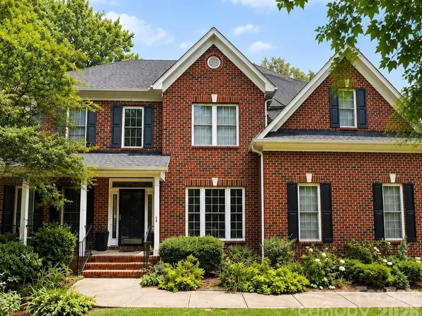 4220 Belle Meade Cir, Belmont, NC 28012
