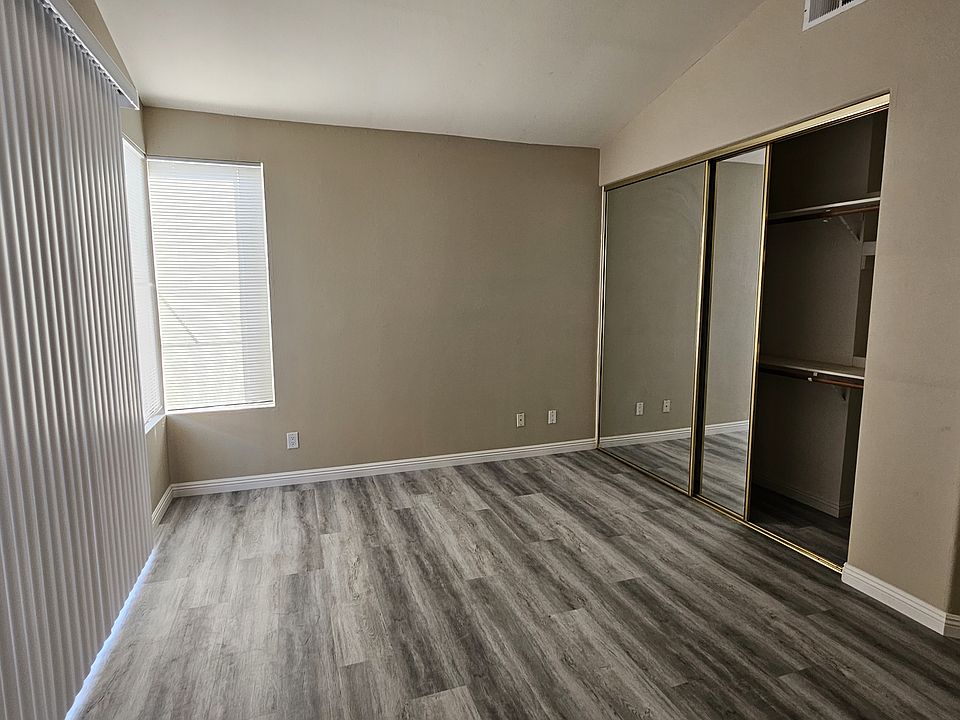 1st image of 29848 Greens Ct