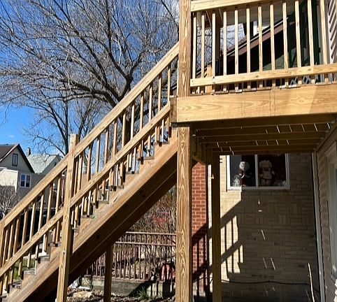 4th image of 4115 S Maplewood Ave