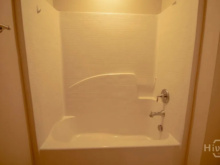 127 Ventura Pl — Photo 22