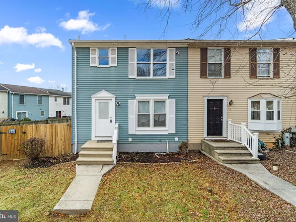 4 Woodbench Ct, Reisterstown, MD 21136