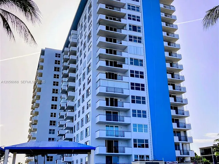 2000 S Ocean Blvd #16N — Photo 24