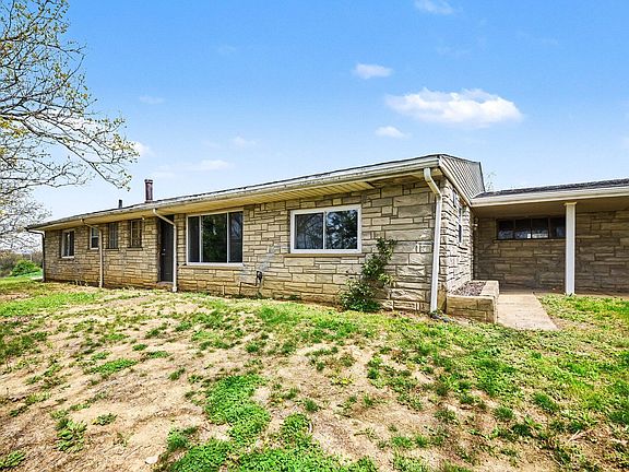 4th image of 742 Smith Hiteman Rd