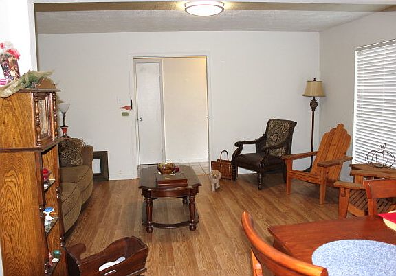 4th image of 606 Gaynell Dr