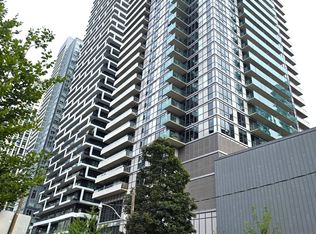 25 Broadway Ave #906, Toronto, ON M4P1T7