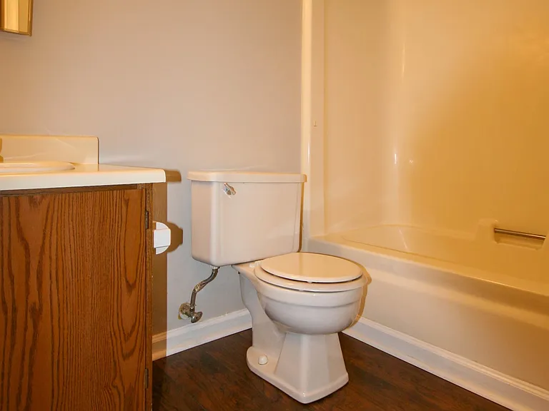 104B Westscott Dr — Photo 16