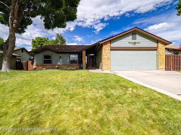 141 Columbine Ln, Parachute, CO 81635