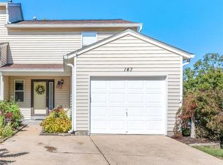 147 Cascade Terrace Dr, Ballwin, MO 63021