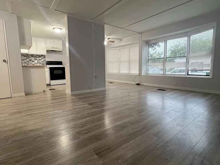 5210 State Road 33 N #30 — Photo 7