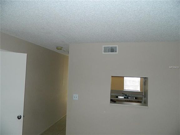 4th image of 7131 E Bank Dr