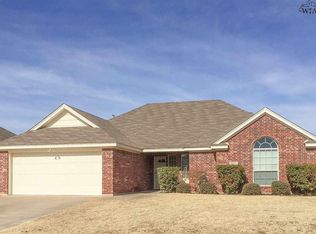 5035 Cy Young Dr, Wichita Falls, TX 76306