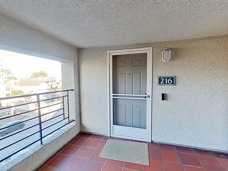 200 Pacific Coast Hwy #216 — Photo 2