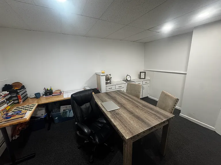 85 Benton Ave #2 — Photo 9