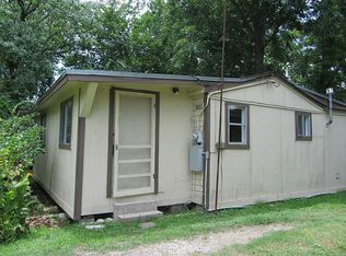 4706 11th St, Bacliff, TX 77518
