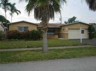 7720 Fairway Blvd, Miramar, FL 33023