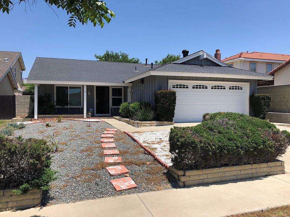 1st image of 4871 Lori Ann Ln