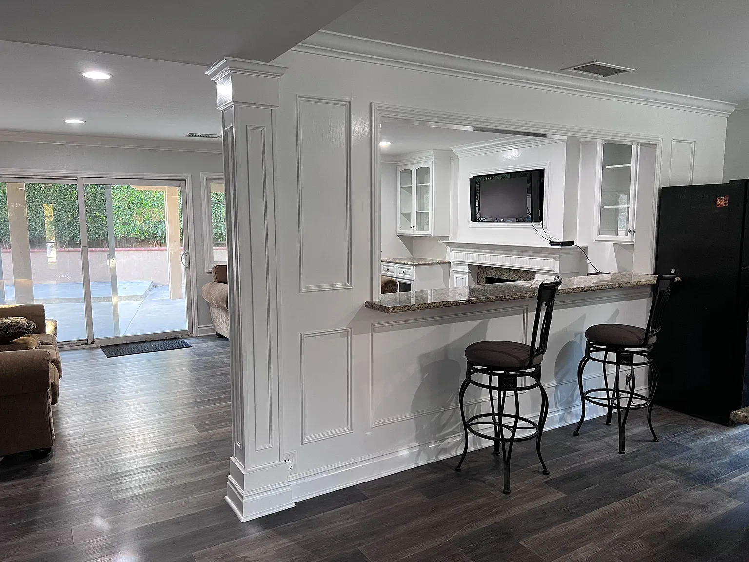 5 bed, 2180 sqft, $1,200 — Photo 3