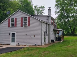 626 Spruce Hollow Rd, Northumberland, PA 17857