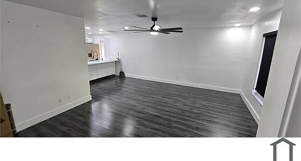 3 bed, 1200 sqft, $1,800 — Photo 2