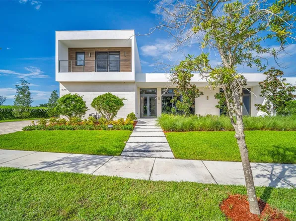 16709 Botaniko Dr N, Fort Lauderdale, FL 33326