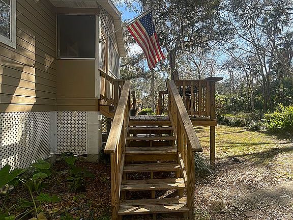 2nd image of 10667 W Palmetto St