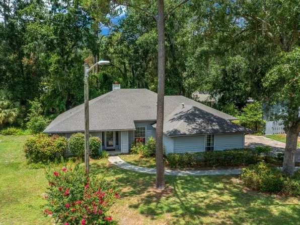 3520 NW 46th Ter, Gainesville, FL 32606
