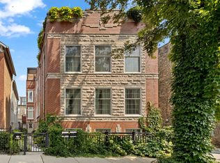 1612 W Pierce Ave #B, Chicago, IL 60622