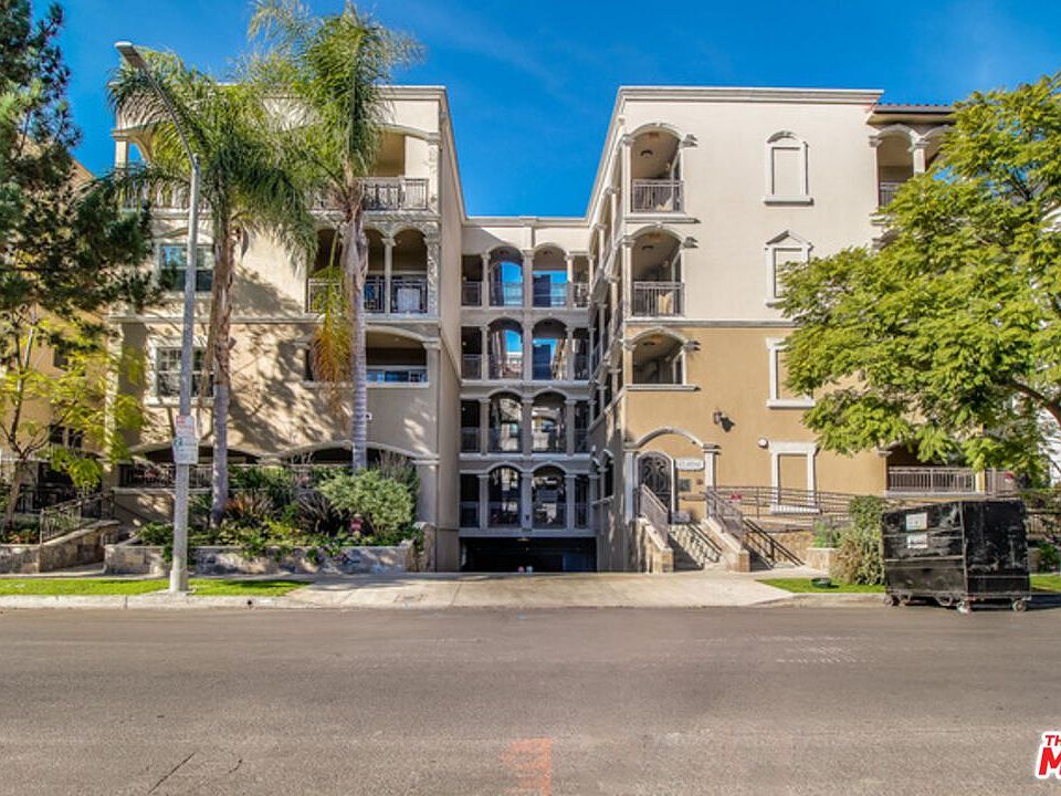 1st image of 423 Arnaz Dr APT 301