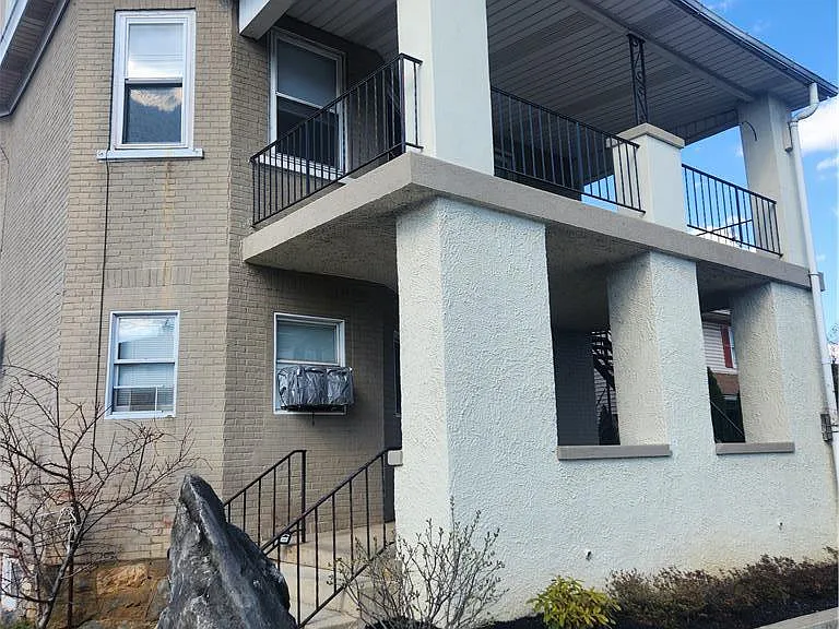 401 E Goepp St #2 — Photo 5